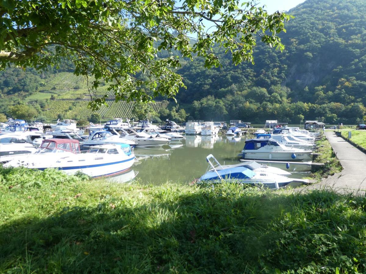 Hausboot Moselrose In Poelich Hotel Polich Exterior photo