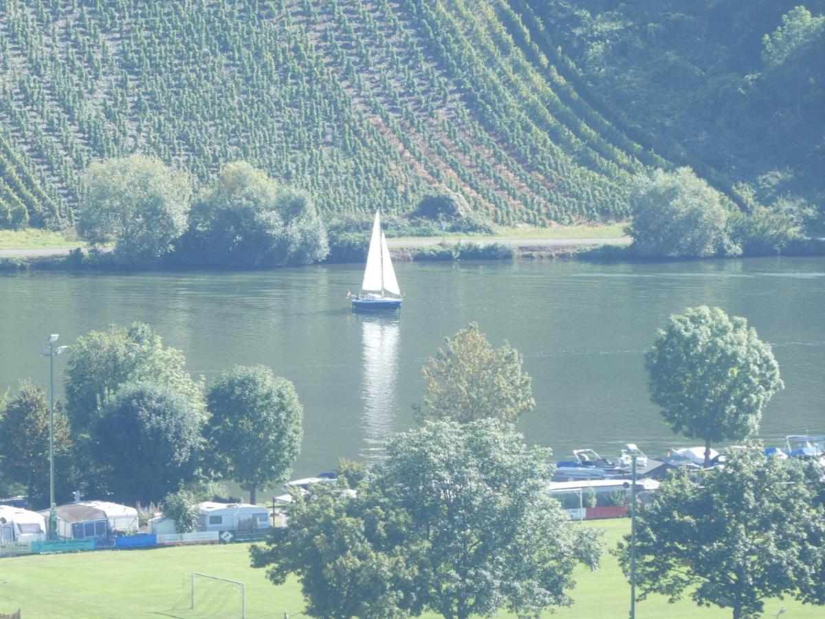 Hausboot Moselrose In Poelich Hotel Polich Exterior photo